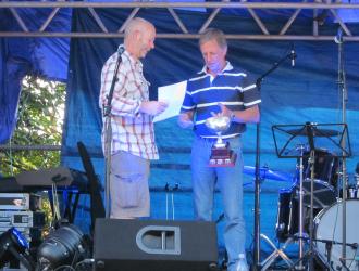Winner of prize leek